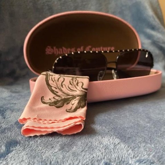 last chance! Juicy Couture Studded Aviator Sunglasses - Picture 9 of 9